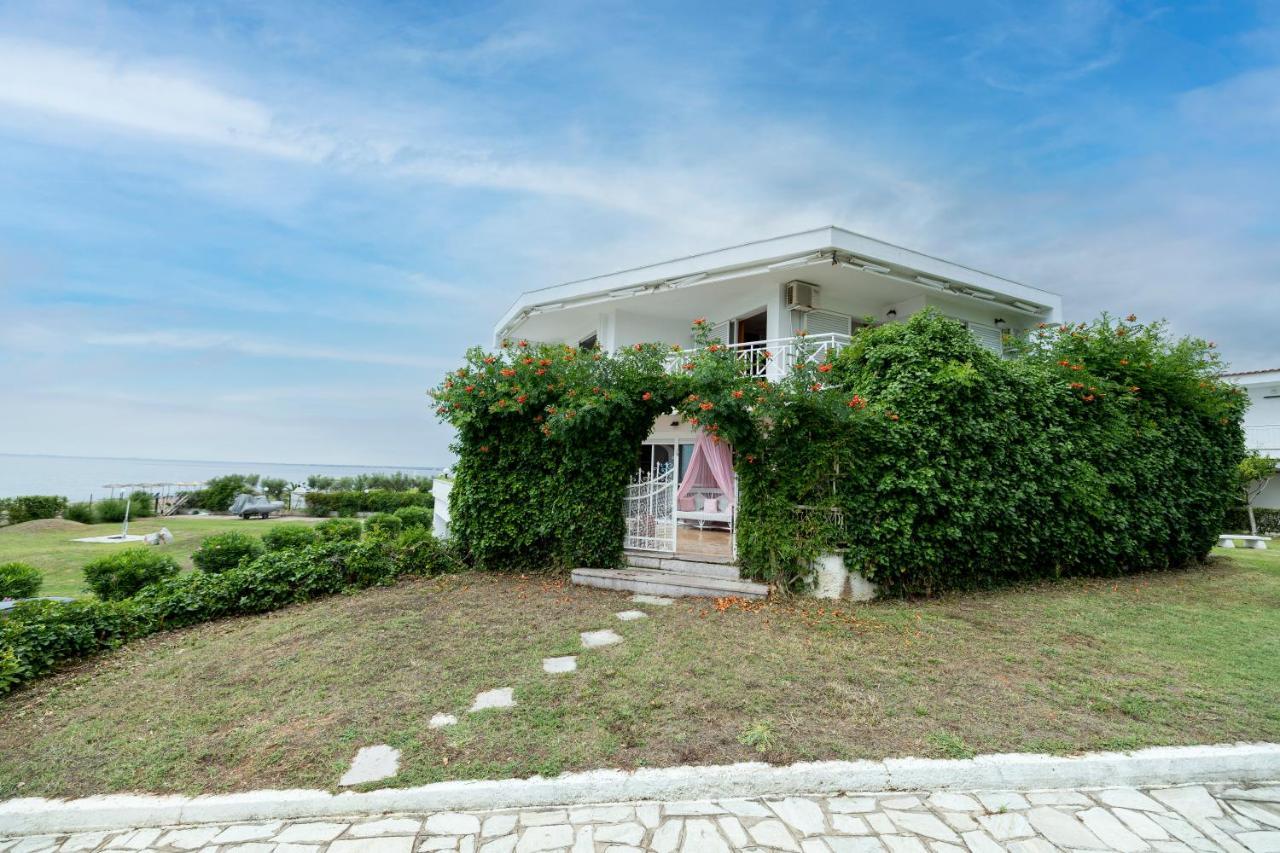 Delmare Dom Seafront Villa Kalyves Polygyrou Екстер'єр фото